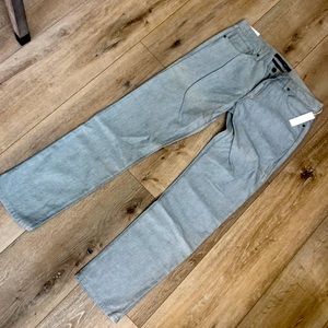 Men’s Joe’s jeans. Size 33 (x32)The Brixton cut